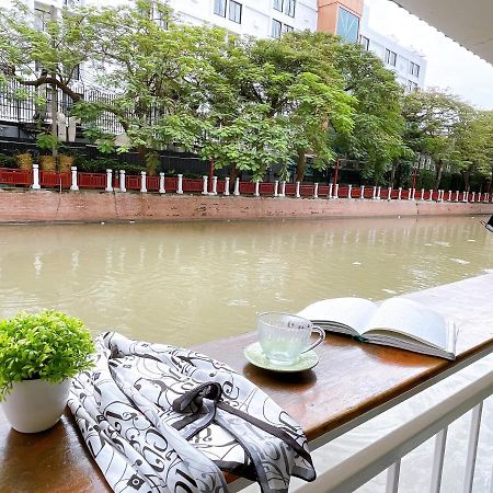 Lively And Cozy Canal House ,Entire House Bangkok Kültér fotó